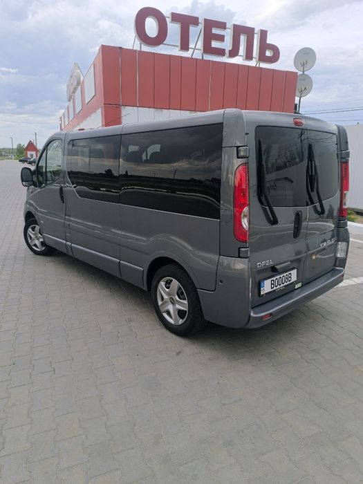 ПРОДАМ Опель Віваро 2.0 дизель Оригінальний Заводський Пасажир  місць