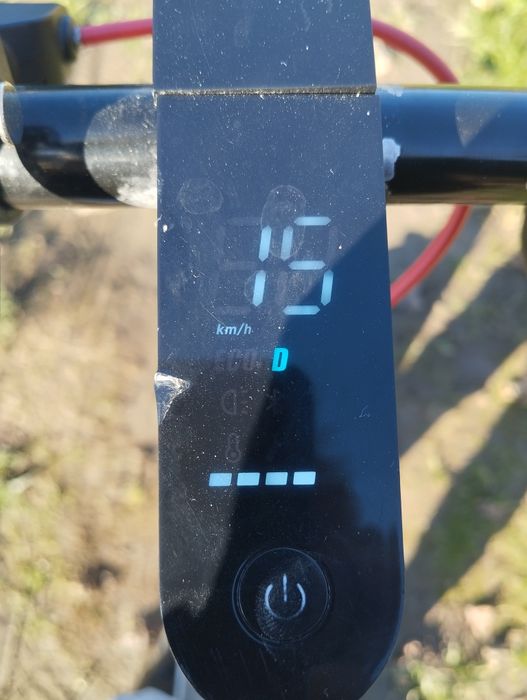 Електросамокат Xiaomi m365 pro