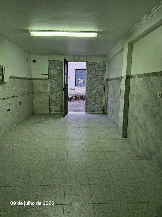 Apartamento t2 à venda na Rua Vaz Monteiro