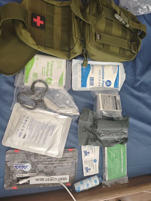 Аптечка з наповненням