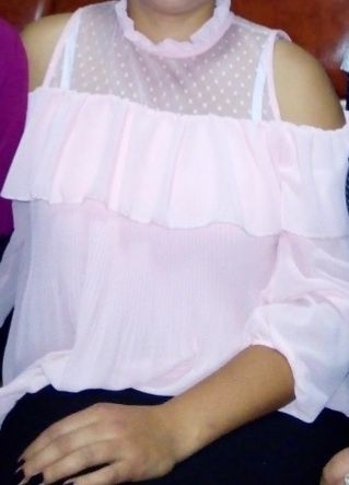 Женская нарядная блузка