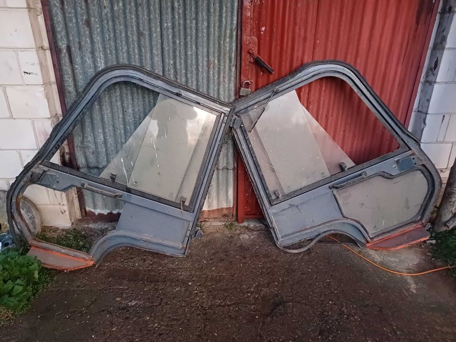 Drzwi do wózka widłowego