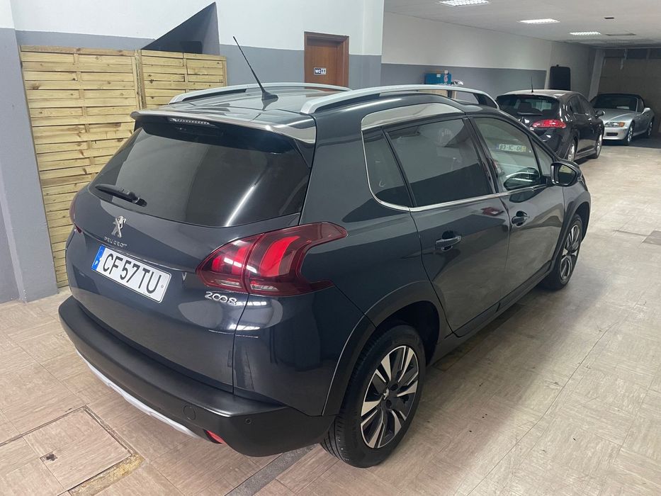 Peugeot 2008 PureTech 130 Stop&Start Allure