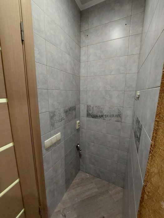Продам 3к квартиру з сучасним ремонтом