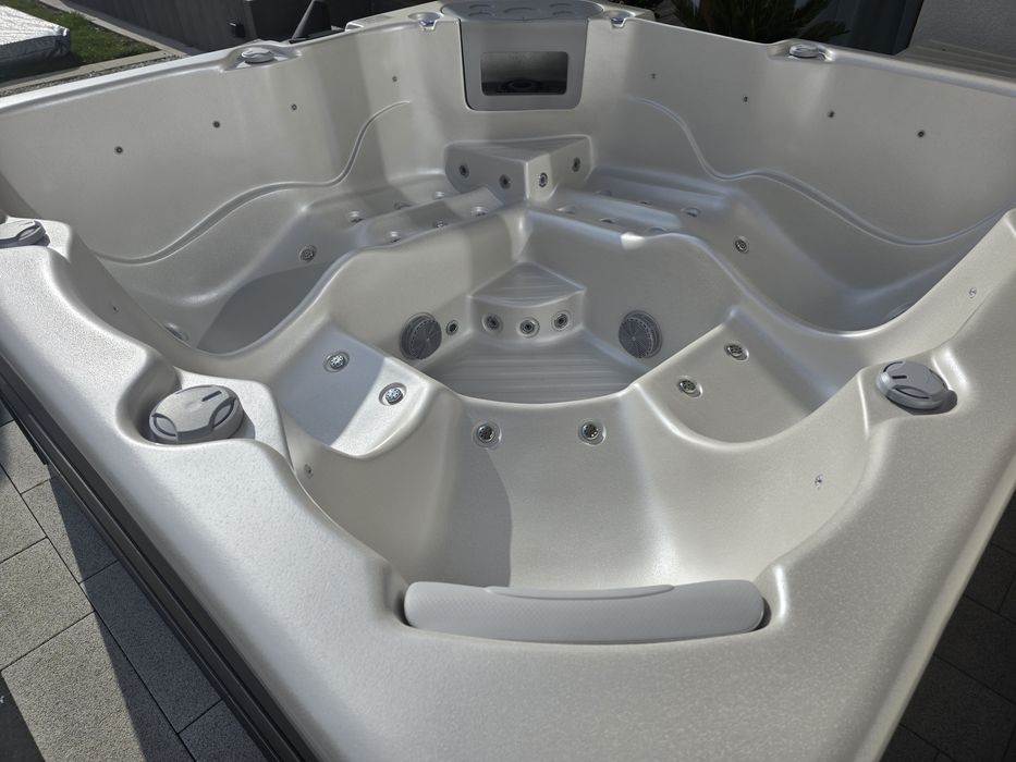 Jacuzzi ogrodowe 5-os. | 64 dysze | Balboa | LED | Raty 0% | Transport