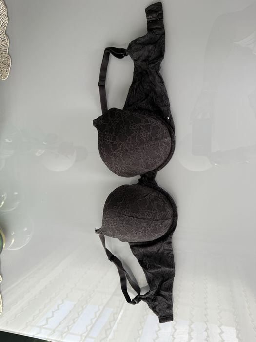 victoria secret biustonosze