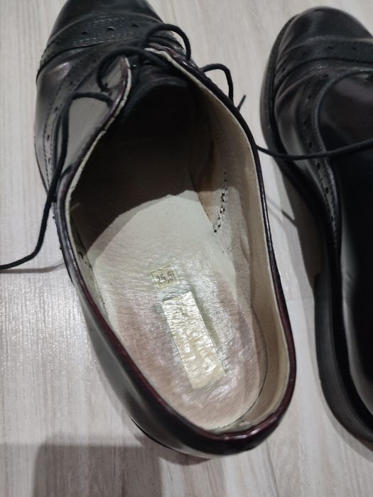 Buty do garnituru skórzane