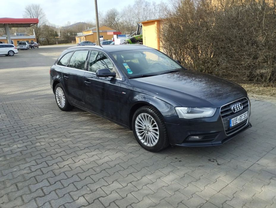 Audi A4 Avant A4 kombi 2.0TDI manual 2013 zadbany z Niemiec serwisowany