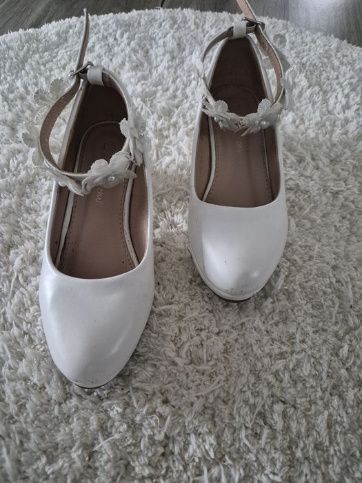 Buty na obcasie dziewczynka 34