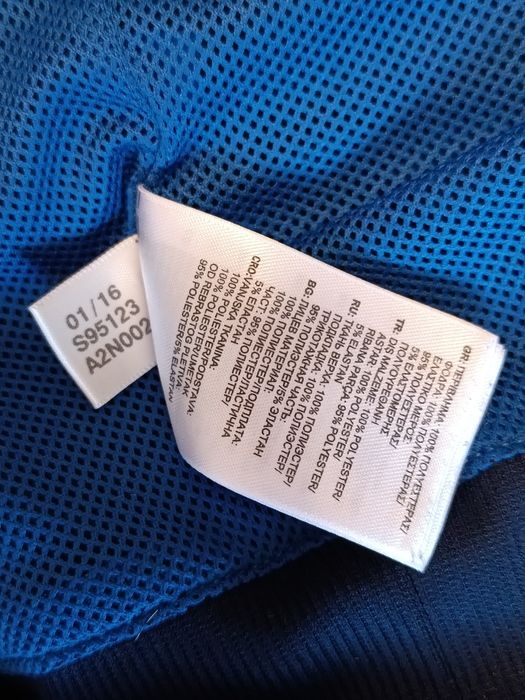 Продам оригинальную мужскую ветровку Adidas originals размер М