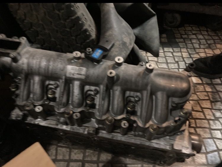 coletor de admissão, comum em motores a diesel de 16 válvulas (como o 1.9 JTD/JTDM ou CDTI da Fiat, Alfa Romeo e Opel).