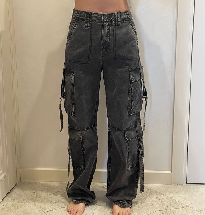 Джинси Bershka оригінальні з карманами