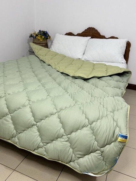 Зимові теплі ковдри одіяла холофайбер фабрики ода одеяло зимнее теплое