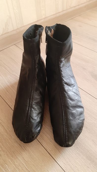 Кожаные носки-сапожки