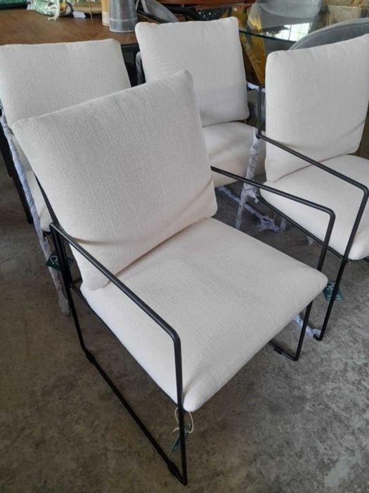 Krzesła z kolekcji Westwing