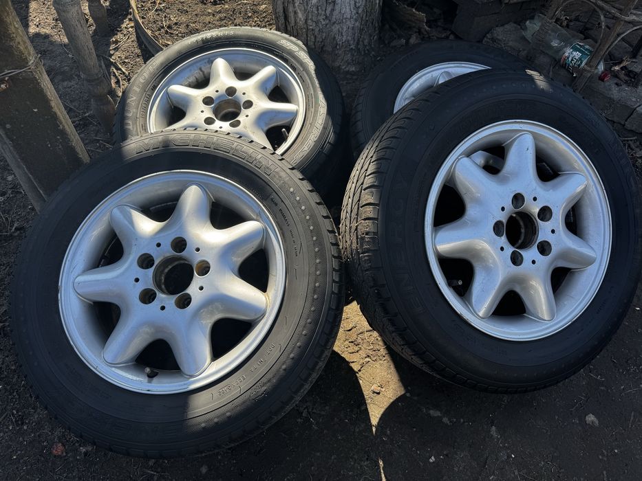 Колеса Mercedes- Bens 203 C