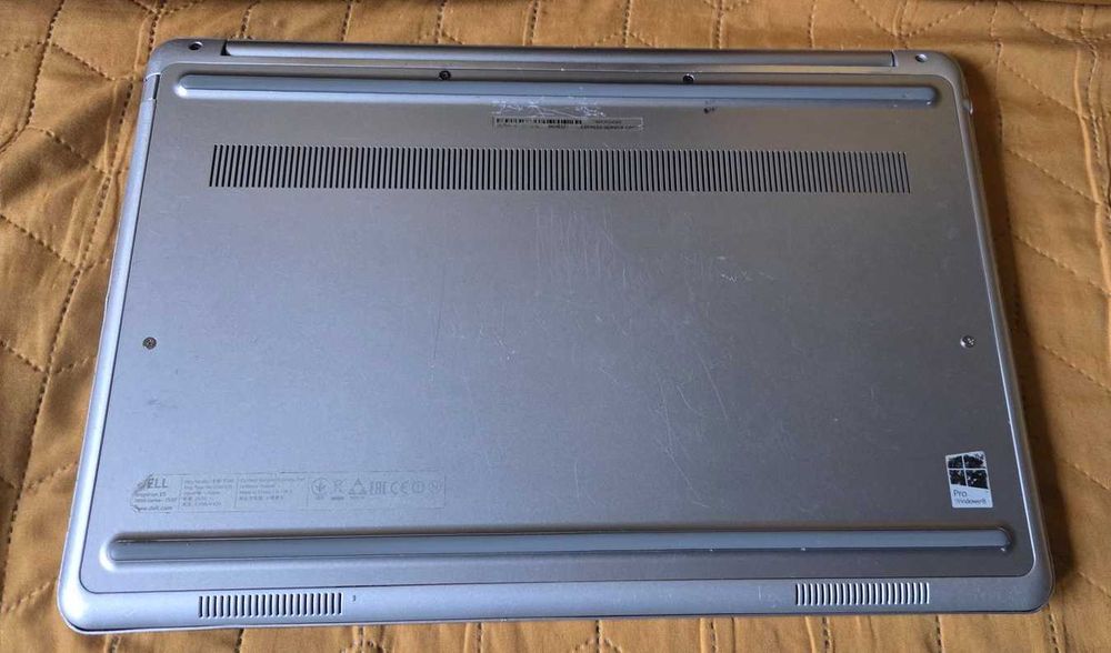 Dell Inspiron 15, 15,6", i5. GeForce750M, Ram 8Gb, SSD 128Gb