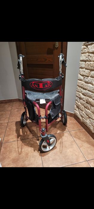 Chodzik Antar z siedziskiem składany z