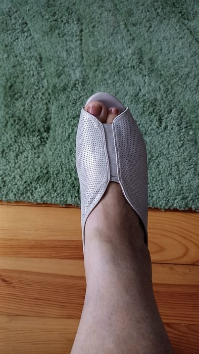 Pantofle letnie na szeroką stopę rozmiar 39