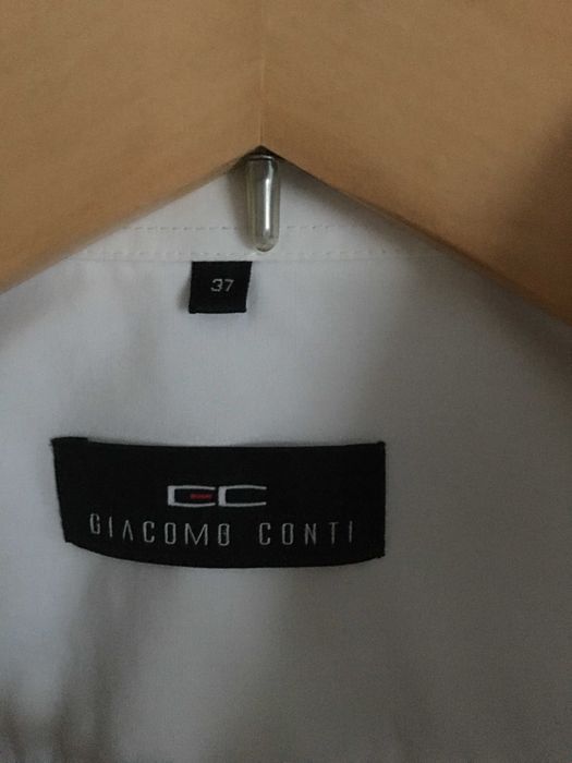 Biała koszula na spinki Giacomo Conti