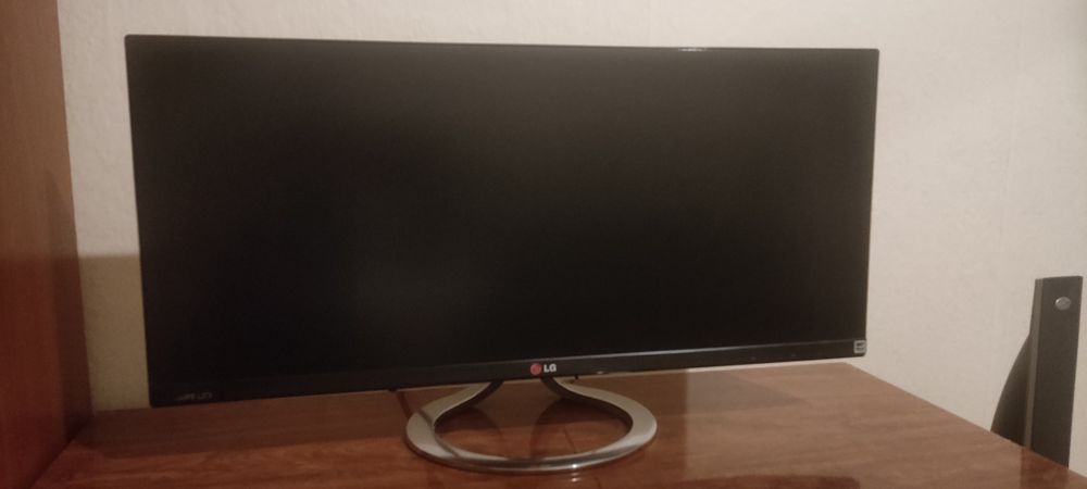 Монитор LG 29EA93