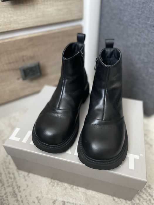 Продам весняні осіні ботінки стан чудовий