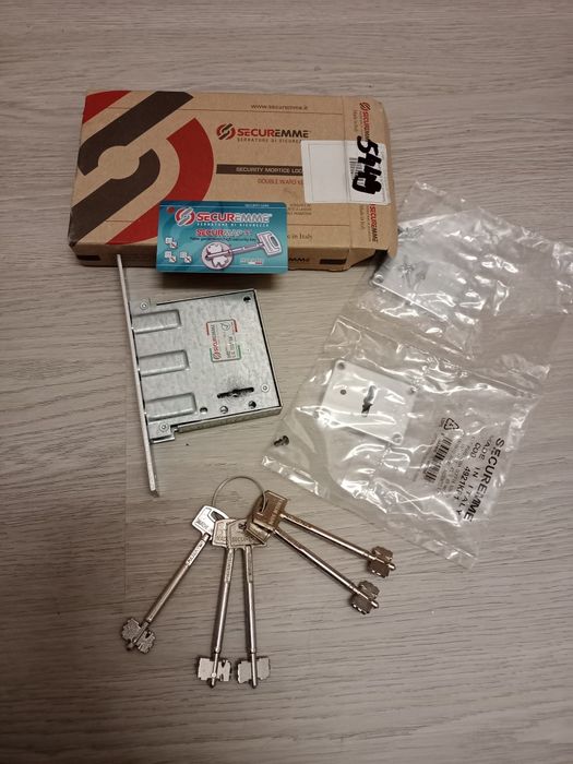 Продам замок врізний сувальдний SECUREMME
