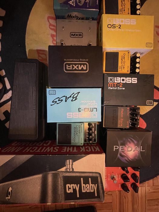 Pedais Boss, MXR, Joyo, Dunlop