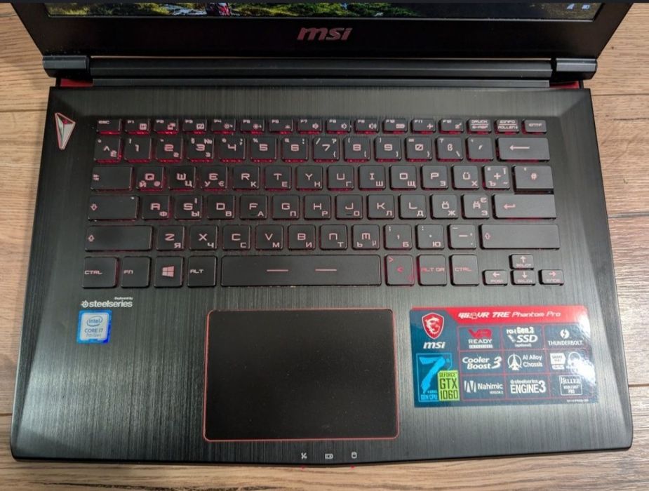 Ігровий ноутбук MSI GS43VR 7RE Phantom Pro