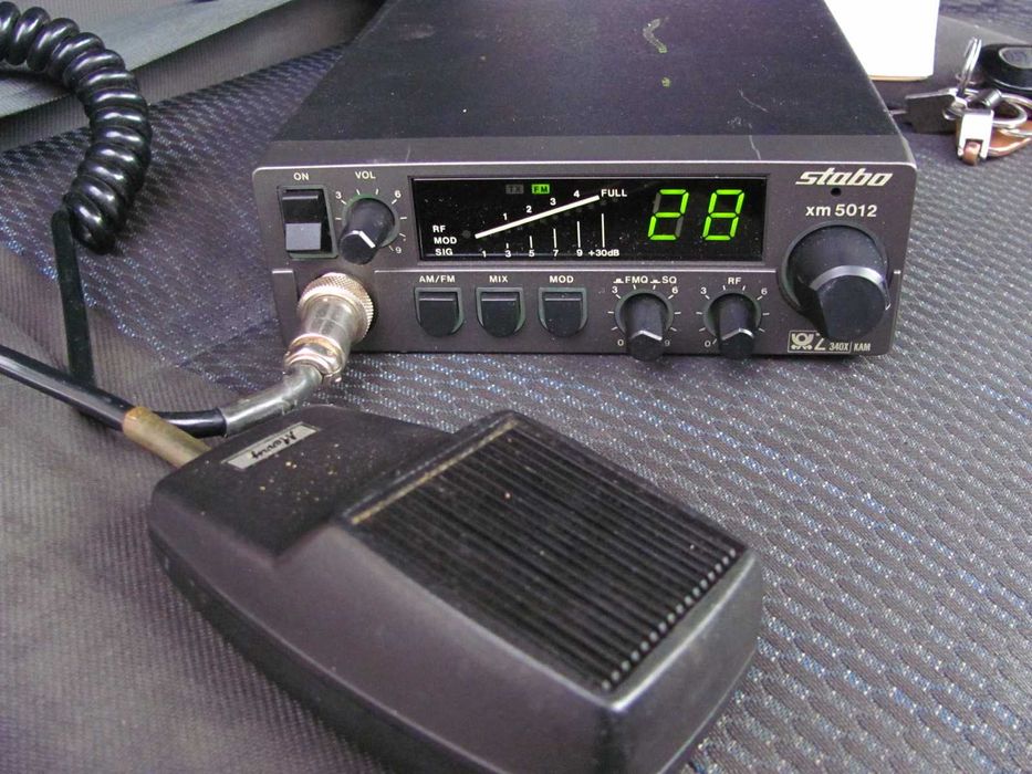 Radio CB Stabo z mikrofonem do samochodu