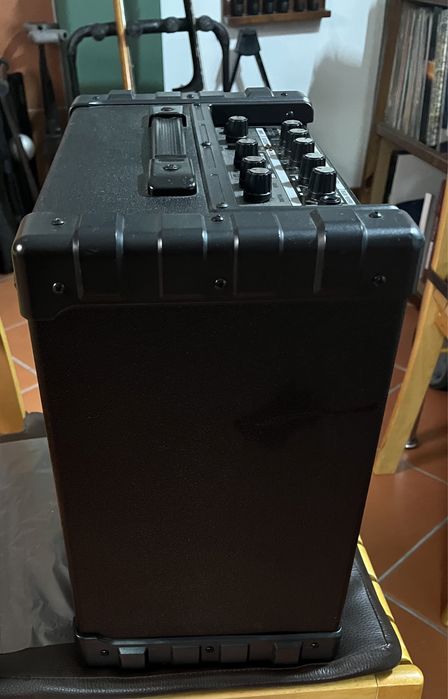 Roland Cube 30 X