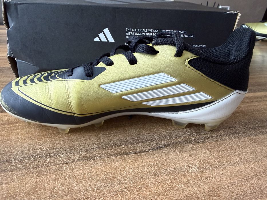 Korki adidas F50 Messi roz 35