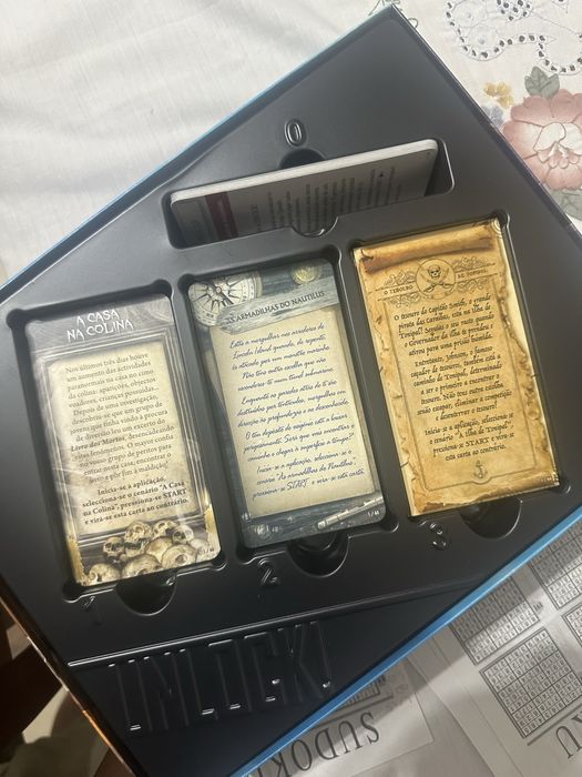 Jogo tabuleiro Unlock Mystery Adventures