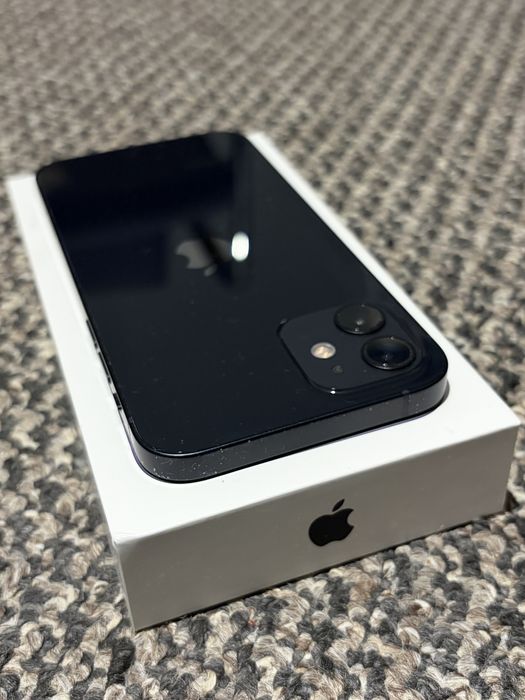 Apple iPhone 12 64GB 87% kondycji, w pelni sprawny, pudelko, nowy kabel, dwa case