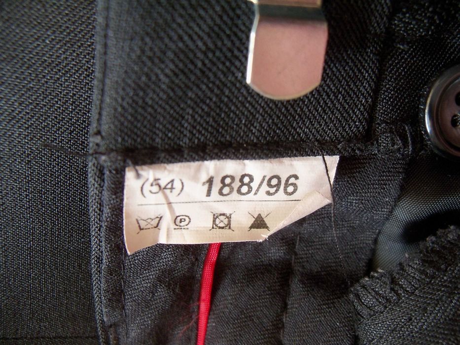 Garnitur męski 3-częściowy