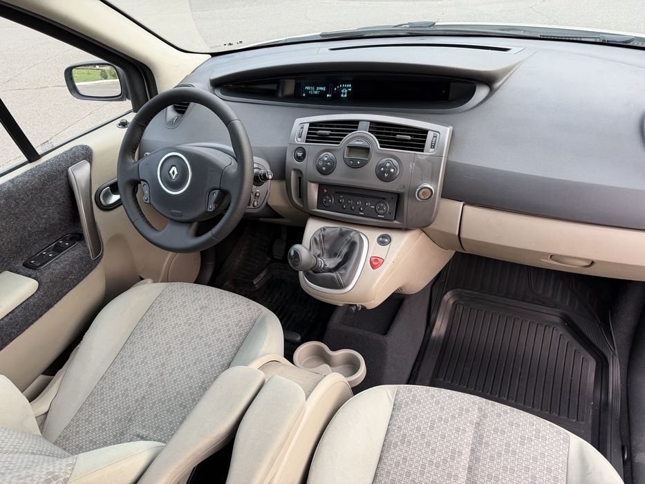 Renault Scenic 1.5 дизель