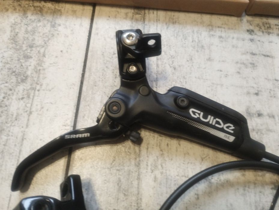 Komplet hamulców hydraulicznych SRAM Guide RE tarcze