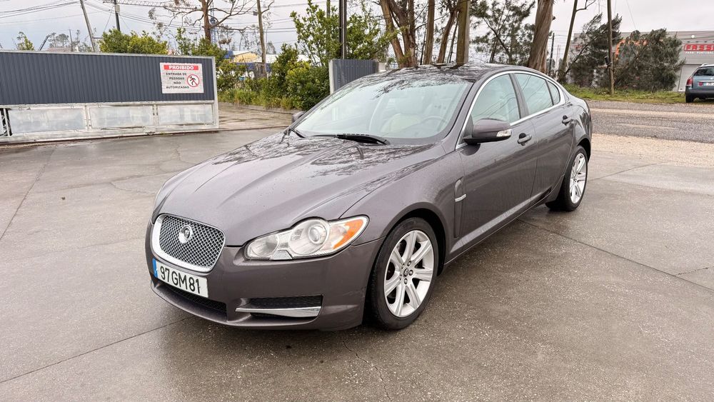 Jaguar XF 2.7 D V6 Premium Luxury