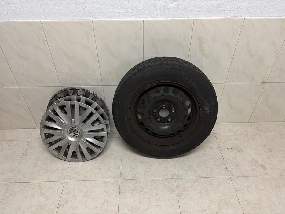 Vendo peneis e jantes de ferro vw