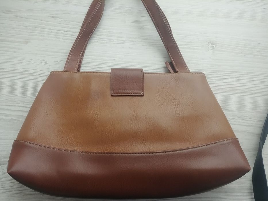 Яскрава жіноча сумка