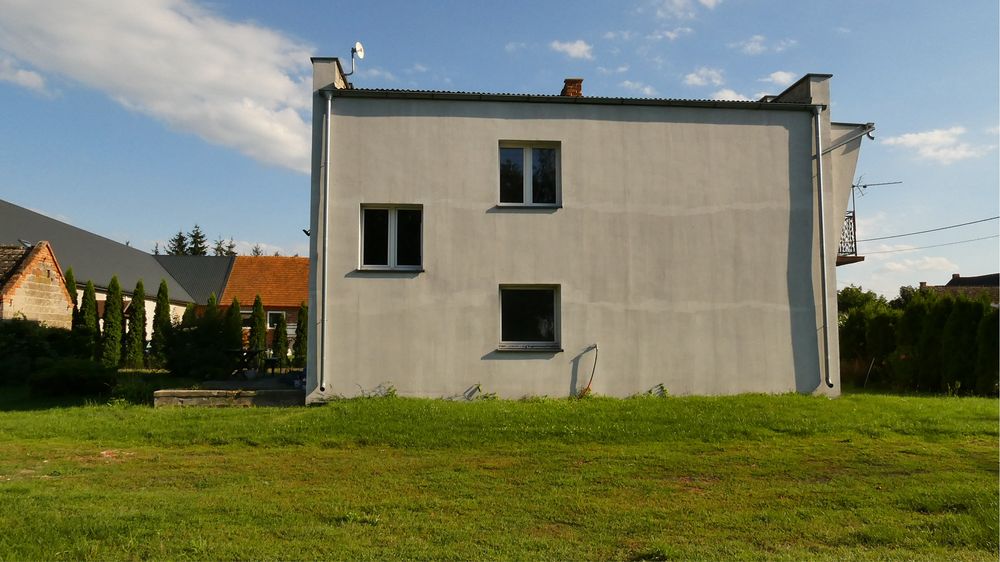 Duży dom jednopiętrowy ok. 200 m² | Działka 1351 m2 | Bobrowniki, gm. Grabów nad Prosną