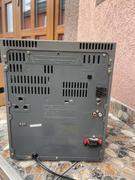 музыкальная система Aiwa NSX-5202.