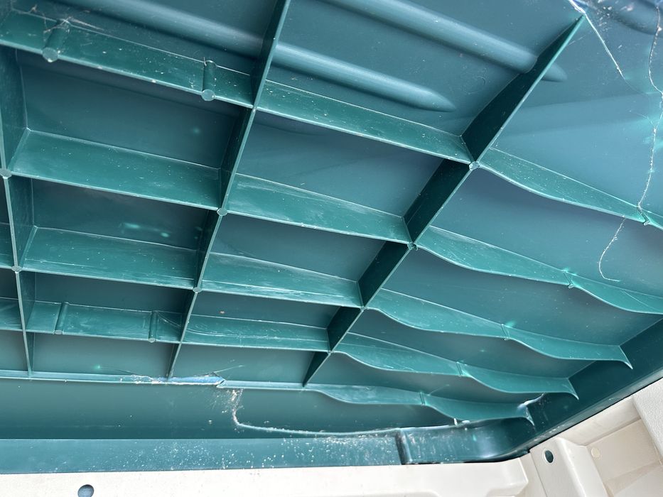 Abrigo armário em resina para exterior ou para zonas fechadas