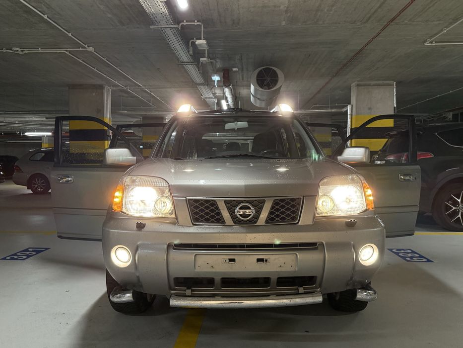 Nissan X - Trail 4:4 / 6 P