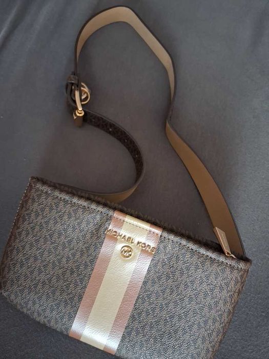 Torebka Saszetka nerka Michael Kors