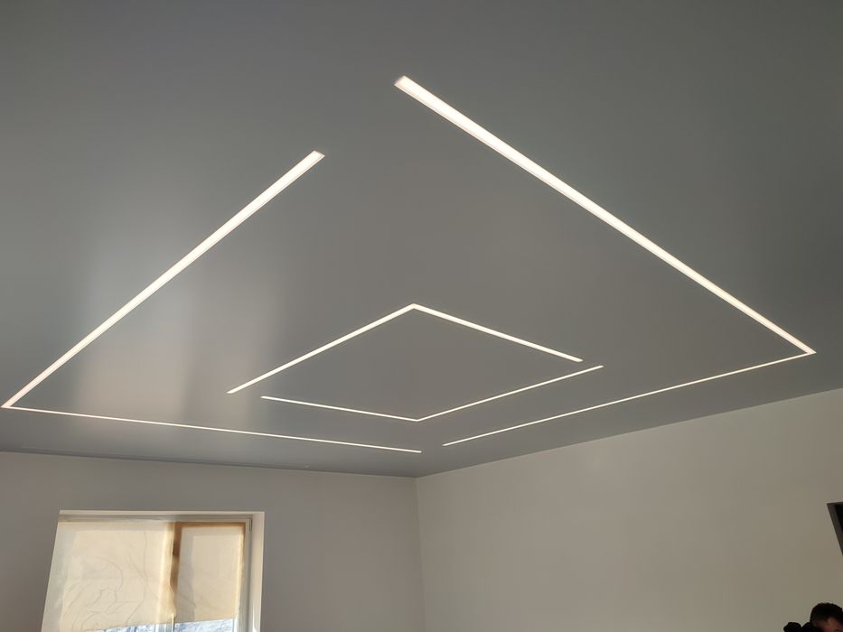 Натяжні стелі Долина