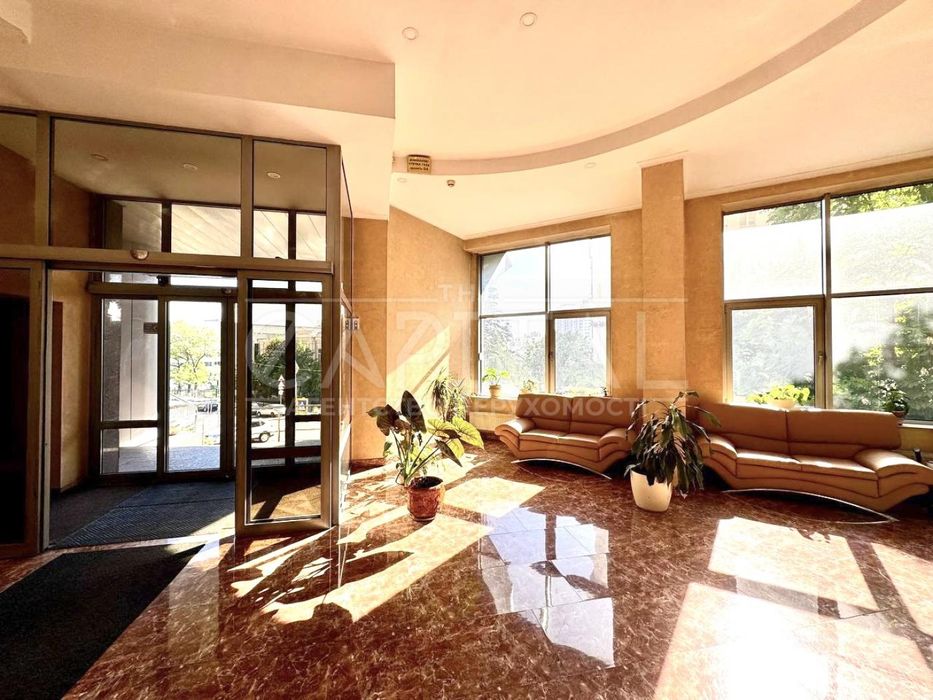 Продаж квартири, вул. Предславинська, Печерський р-н