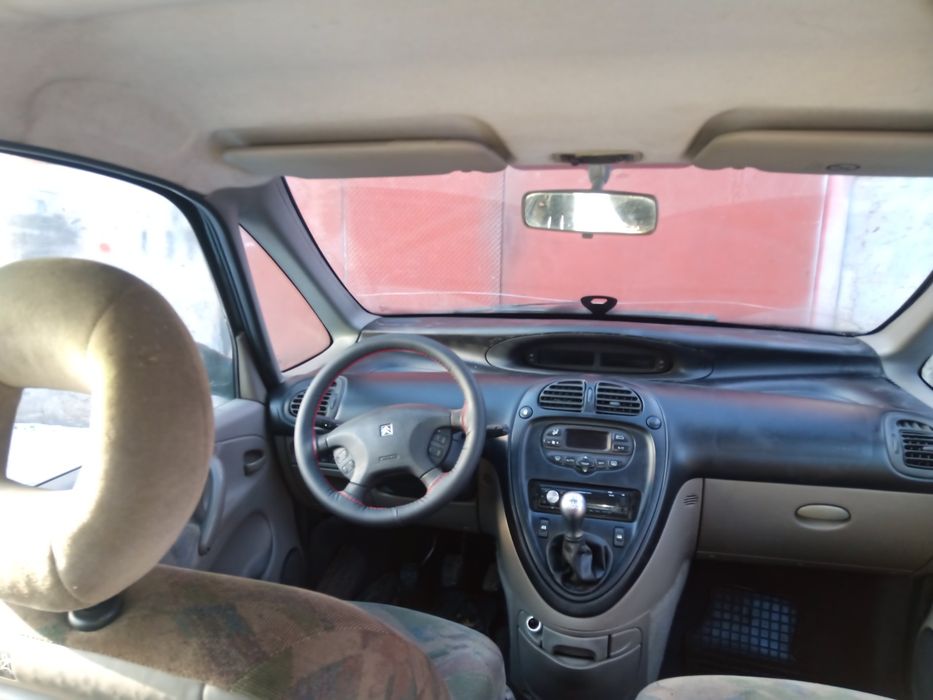 Минивэн Citroen Xsara Picasso 2.0 HDI