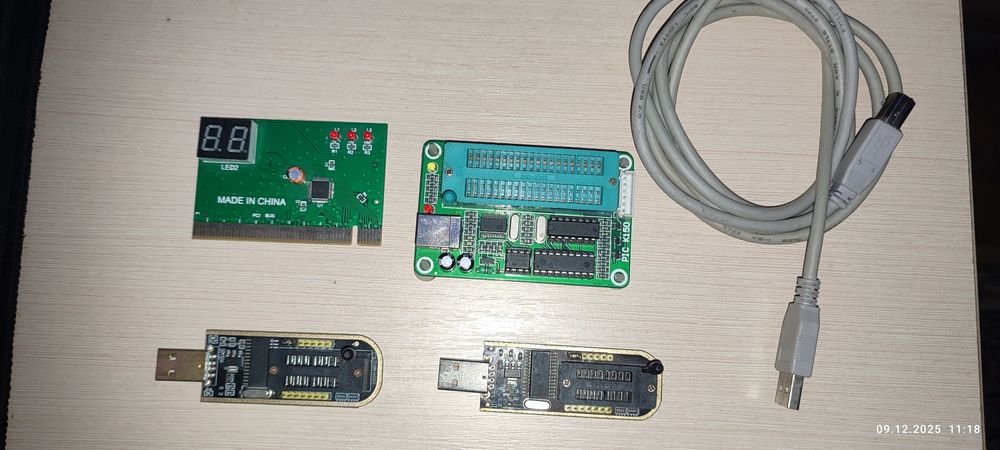 Продам программаторы