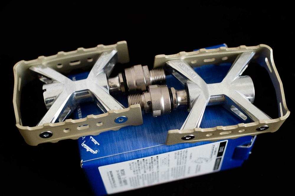 Pedais - MKS Esprit Ezy Superior | Cor prata champanhe